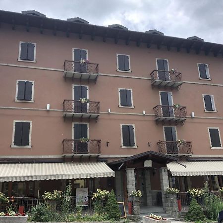 Hotel Appennino Fiumalbo Bagian luar foto