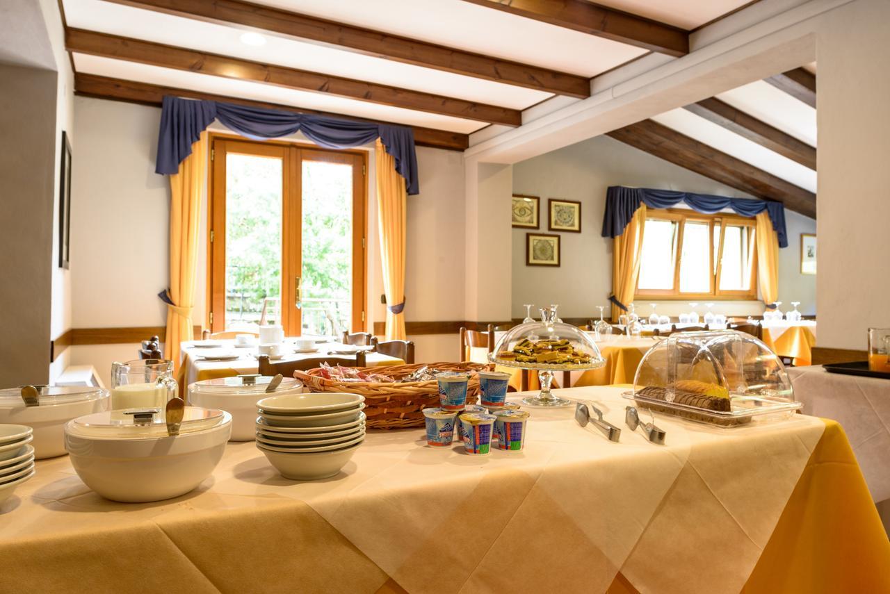 Hotel Appennino Fiumalbo Bagian luar foto