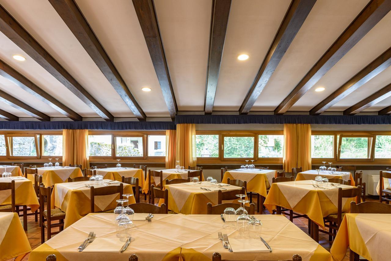 Hotel Appennino Fiumalbo Bagian luar foto
