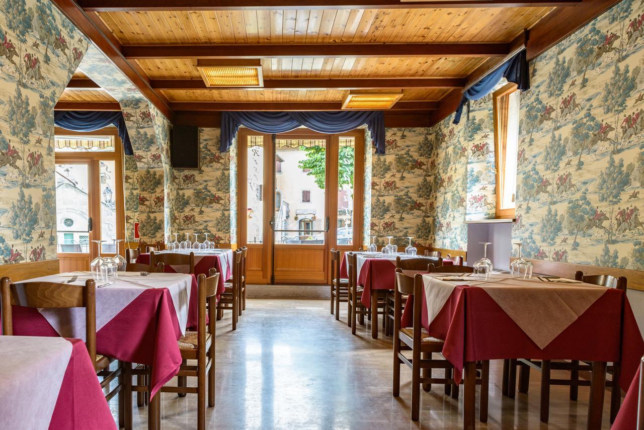 Hotel Appennino Fiumalbo Bagian luar foto