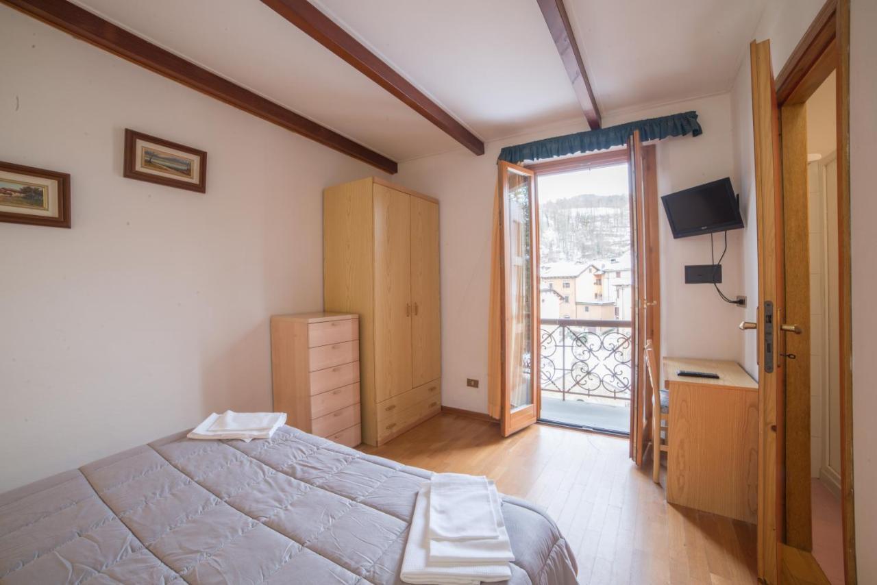 Hotel Appennino Fiumalbo Bagian luar foto
