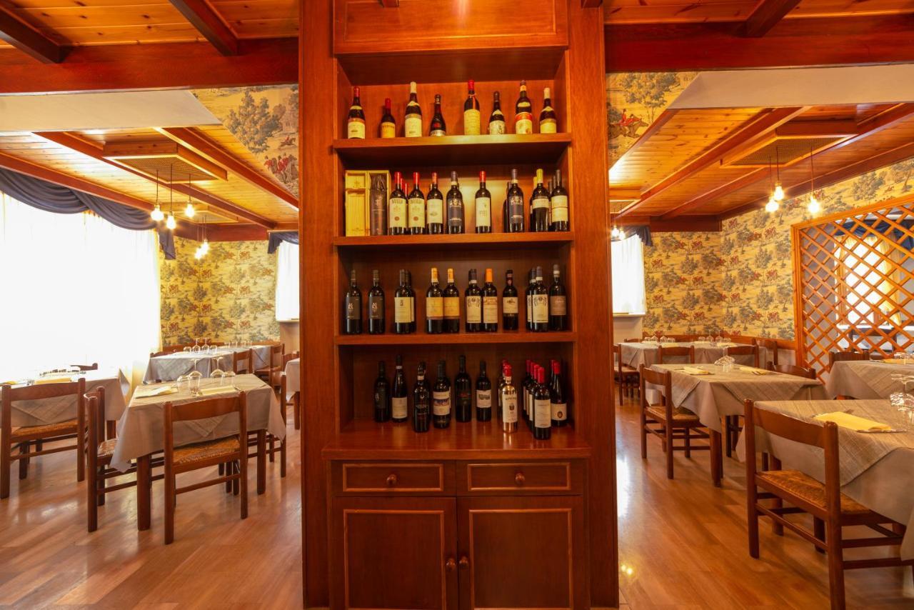 Hotel Appennino Fiumalbo Bagian luar foto
